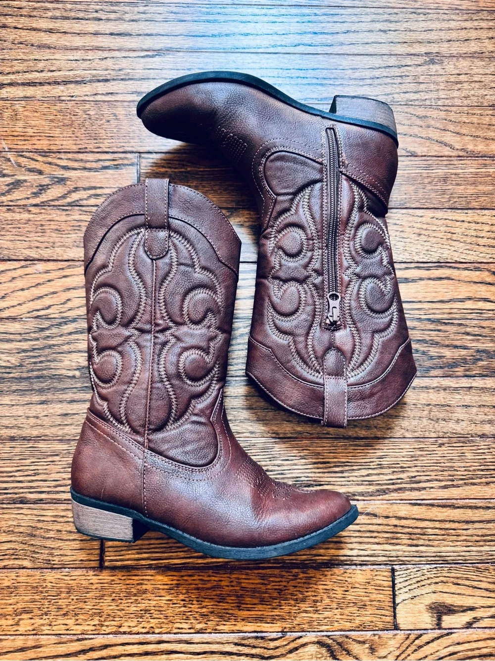 Cat & Jack Brown Western Embroidered Kids Boots